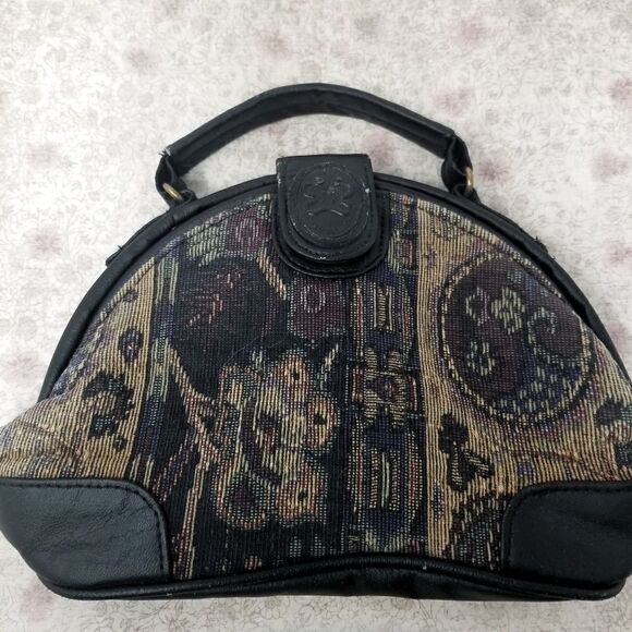 MITZI Unique Vintage Look Handbag. - Picture 1 of 9
